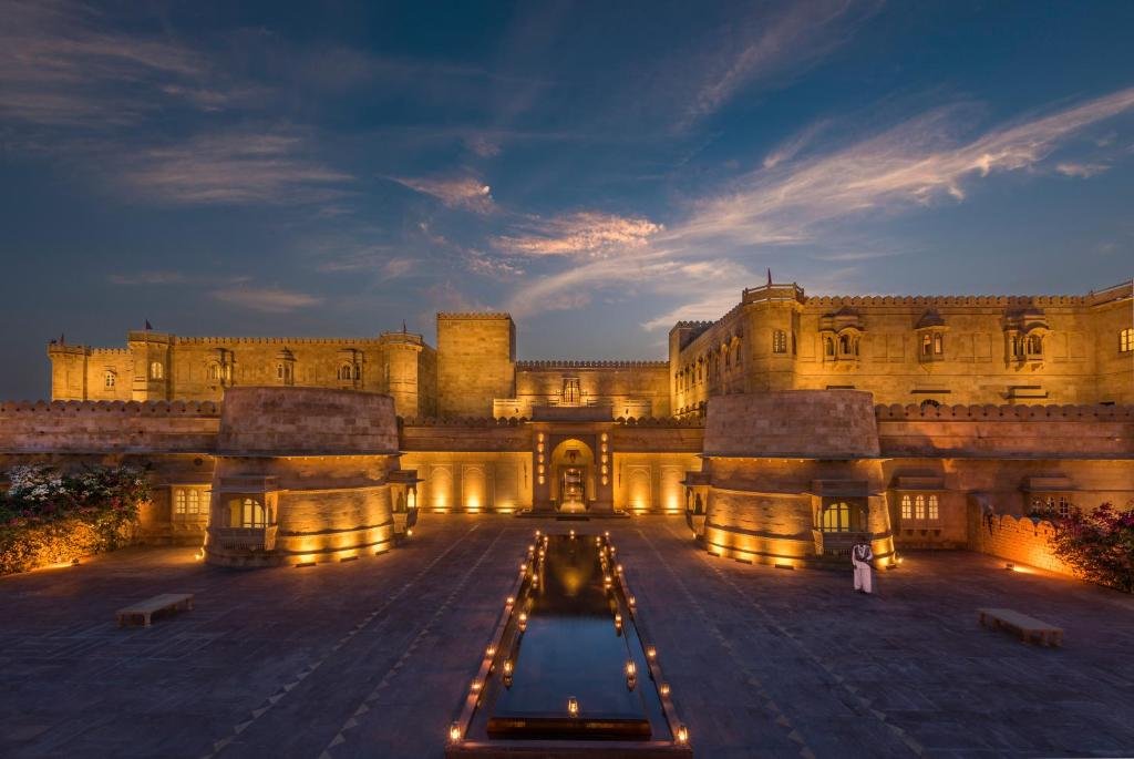 Royal fort palace wedding in Jaisalmer — desert destination wedding by Shaadi Shenanigans